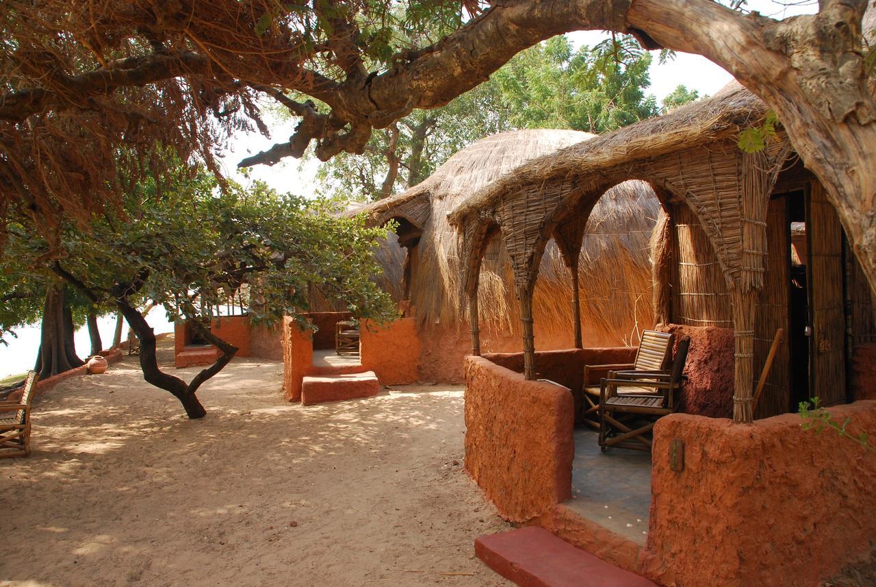 Ecolodge De Simal Bagian luar foto